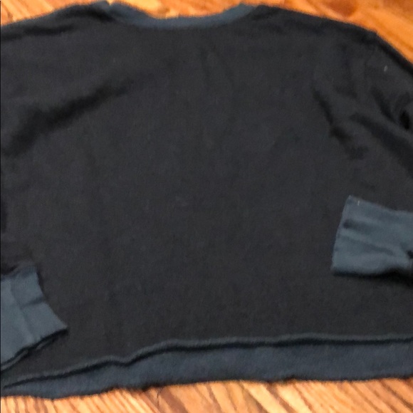 N philanthropy sweatshirt - Picture 5 of 5